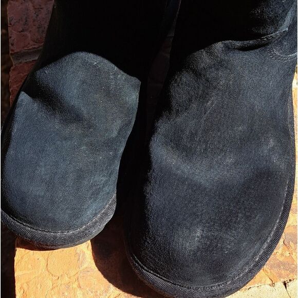 Ugg Australia Size 9 Women's Black Winter Boots 1895 - Picture 11 of 11